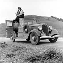 Dorothea Lange 1936.jpg