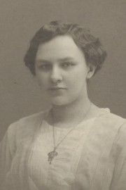 Зоя Петровна Горбачёва (в замужестве Смирнова)