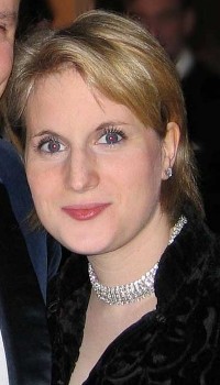 Elyssa Edmonstone.jpg