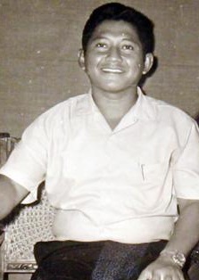 Lolo Soetoro.jpg