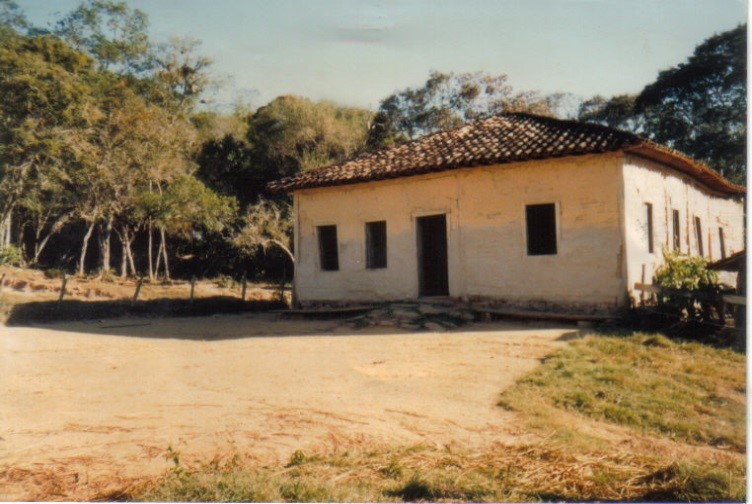 Image:Casarão do Coronel Claudino Ferreira de Medeiros, construído em 1901, no Bairro do Pombal..jpg