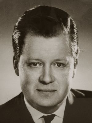 Edward Spencer.jpg