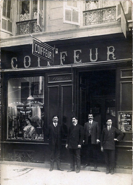 Слика:Coiffeur Stanislas - Nice entre 1907 et 1916 R.jpg