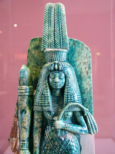 File:Tiye 20 louvre.jpg