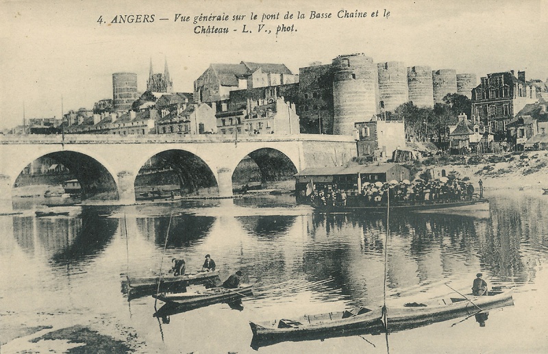 Image:Angers - panorama.jpg
