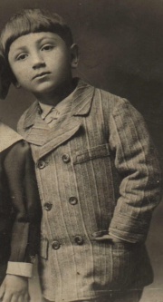  შალვა ივანეს ძე თუხარელი (1905-1916)