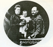 Elizaveta Dmitrieva Nabokov avec son mari et son fils