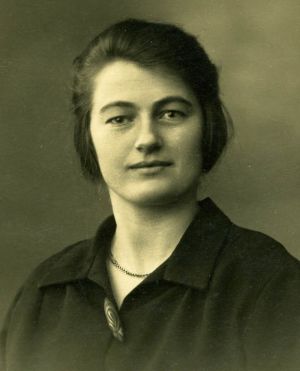 Oma van den Akker-Weggemans.jpg