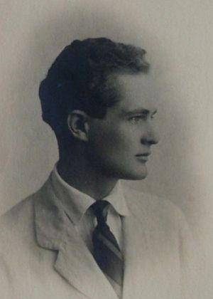 Микаэллес Руджеро Альфредо.jpg