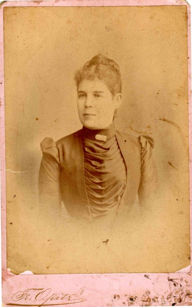 Выява:Веймарн Александра Николаевна 1910 (2).jpg