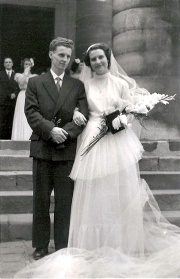 Mariage d'Alain Grenier et d'Odette Hautemule, le 1er juillet 1950, à Paris 20e.