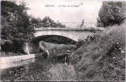 Le pont sur le canal