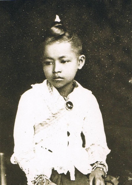File:Bandavanna Varobhas.jpg