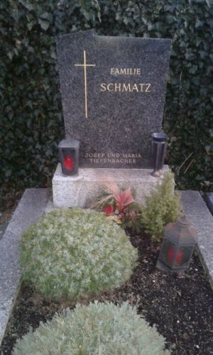 Tiefenbacher Josef und Maria - Schmatz.jpg