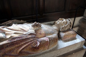 800px-Guillaume longue epee rouen jnl.jpg