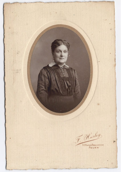 Skeudenn:Dubost Ludivine Marie Aglaé 1861-1943.jpg